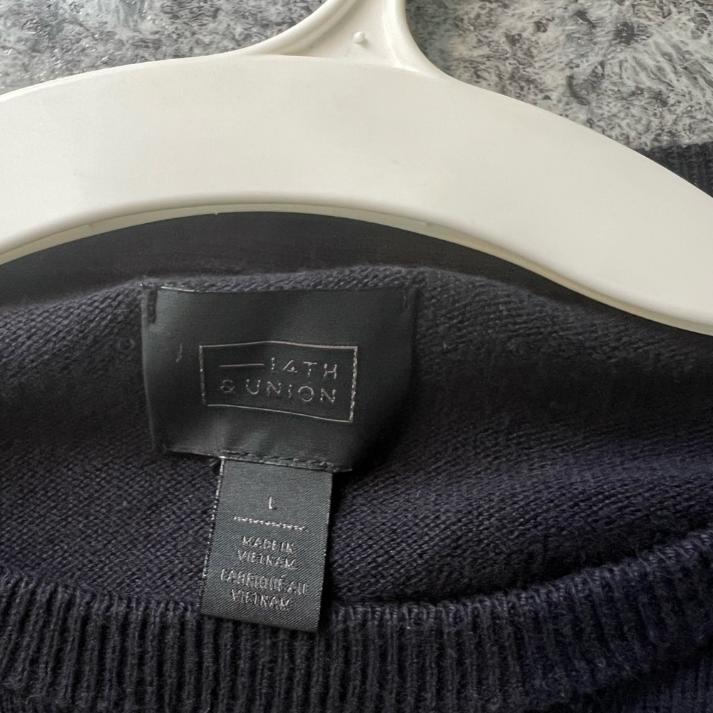 14th and Union black sweater